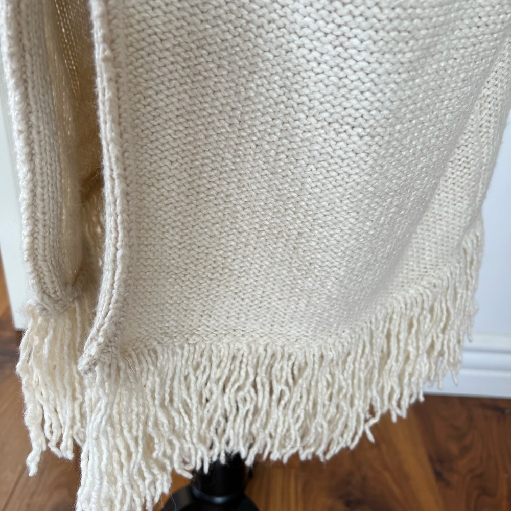 GAP LONG FRINGED HOODED CARDIGAN SZ-S SUPER CUTE LIKE NEW CONDITION 🥰 - Picture 4 of 6